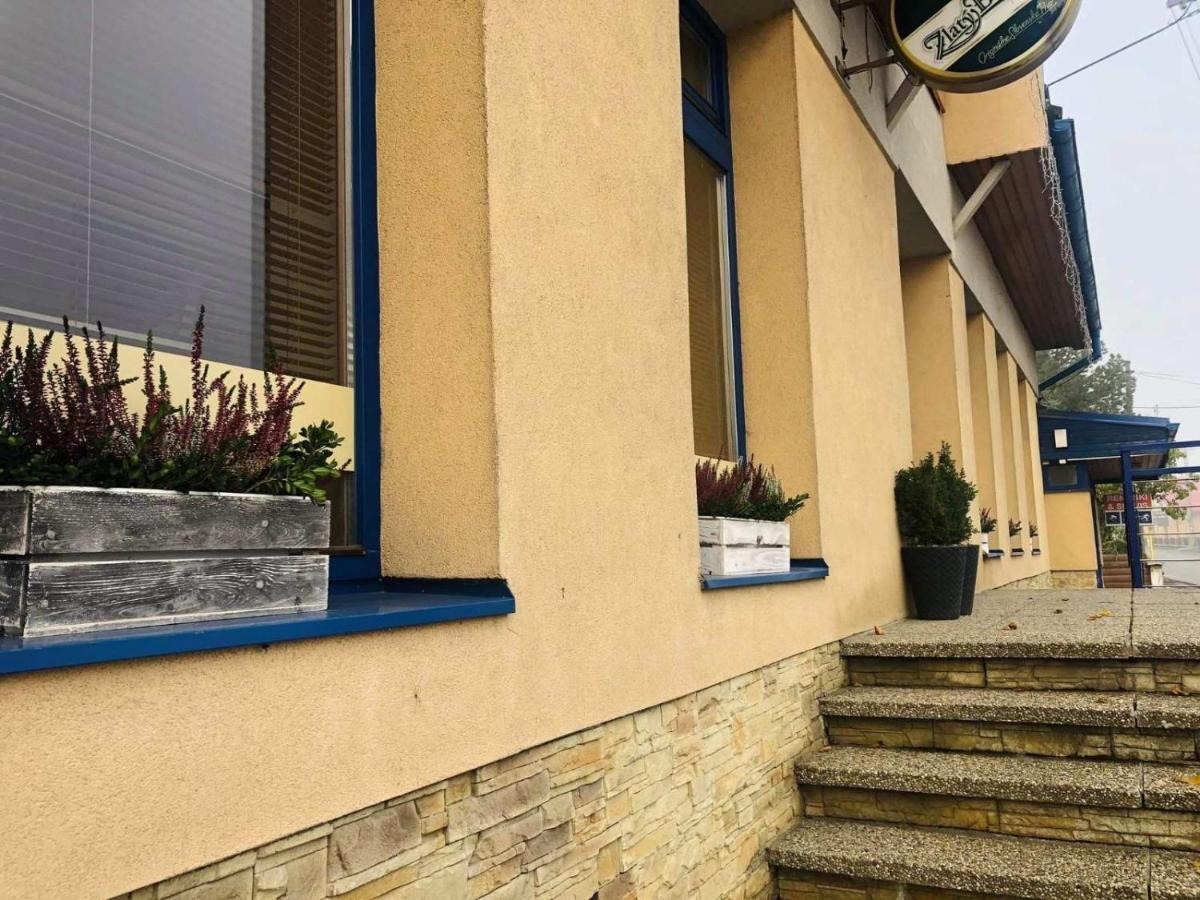 Penzión Kamenec Zakamenne Exterior foto